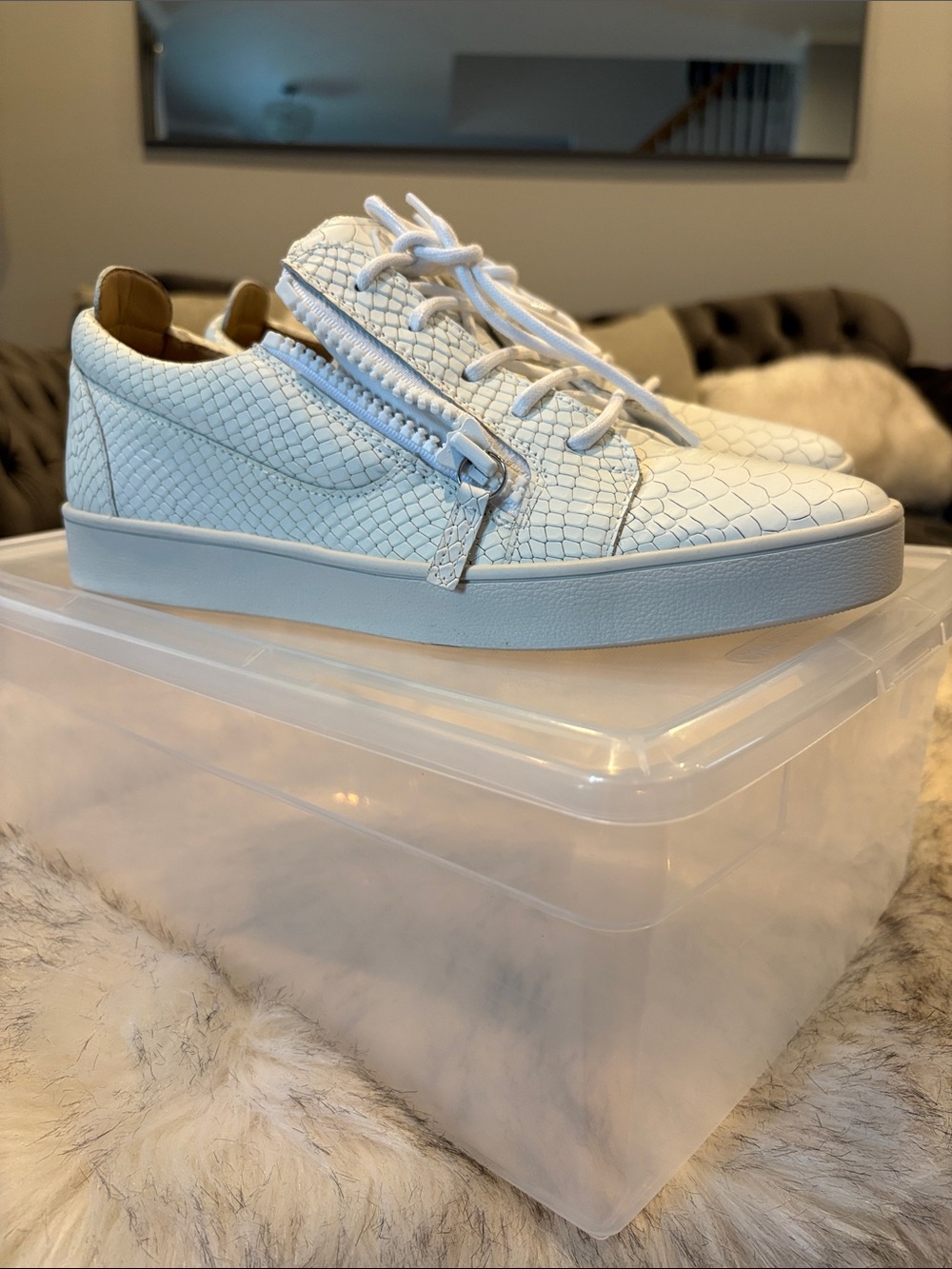 Giuseppe Zanotti White Textured Low-Top Sneakers with Side Zip